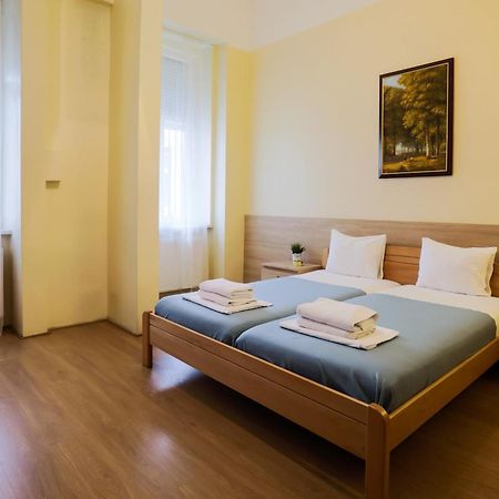 East Private Rooms Budapest Exterior foto