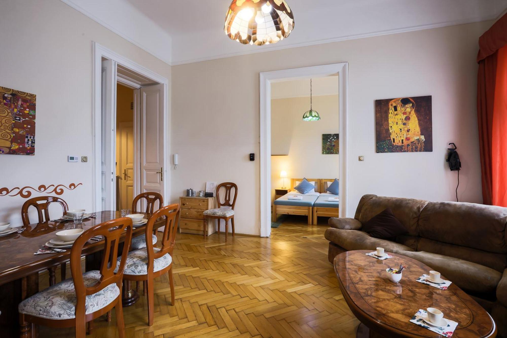 East Private Rooms Budapest Exterior foto